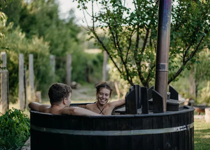 Aiva Glamping * פרטיזנסקה